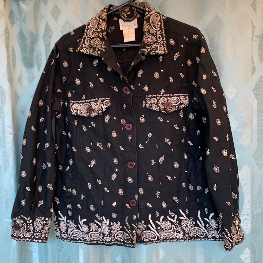 Quacker Factory women’s size medium black jacket